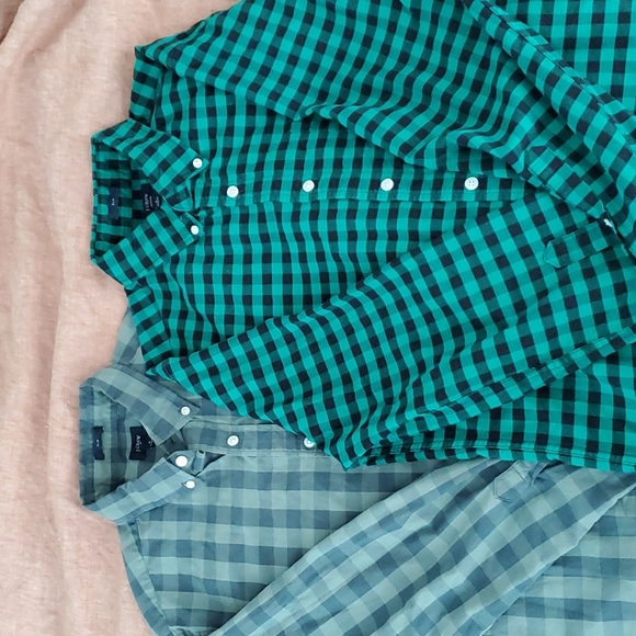 2 J Crew Button Down Shirts - Picture 6 of 6